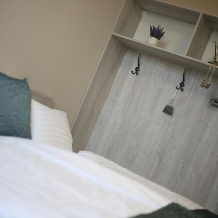 Tiszavilag Pihenohaz Hotel ทิสซาเคชเค ภายนอก รูปภาพ